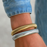 Stretch bangle gold